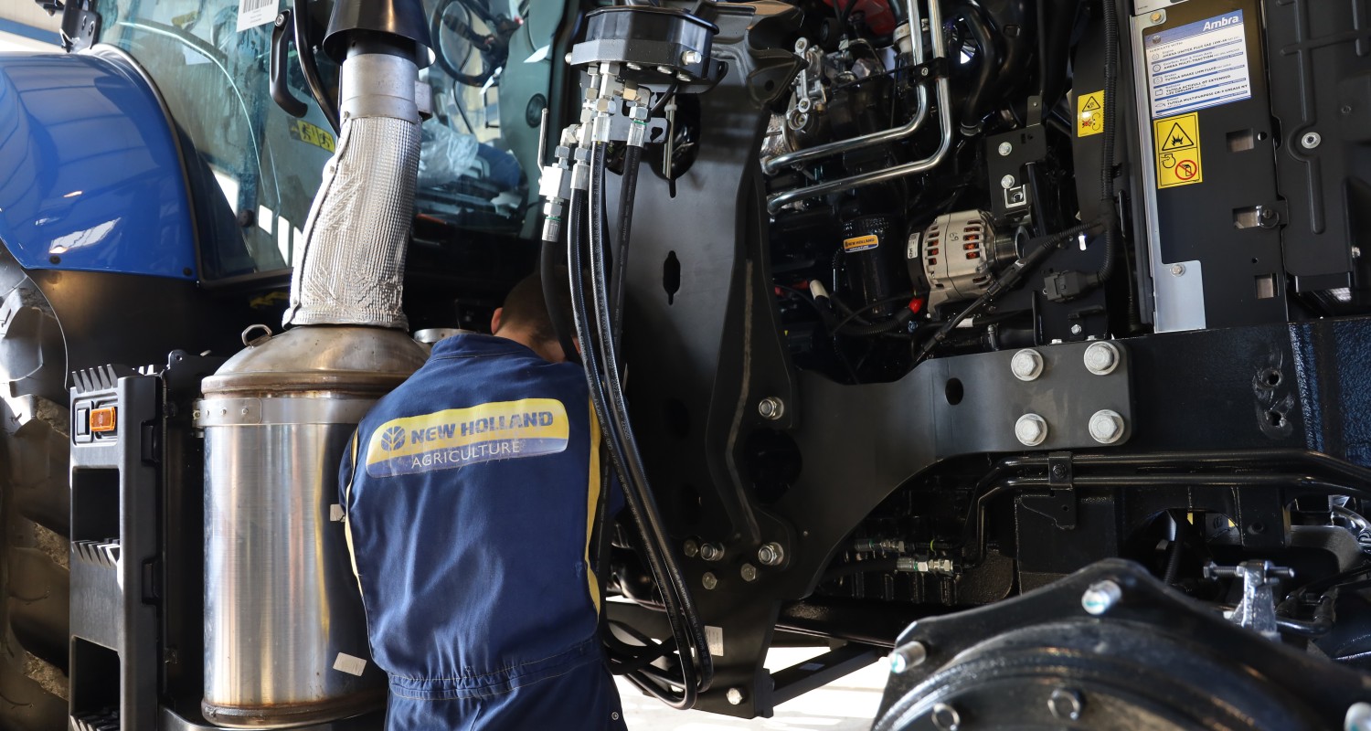 Technicien du Groupe Huot Agriculture