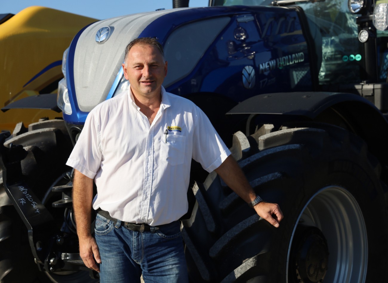 Commercial devant tracteur